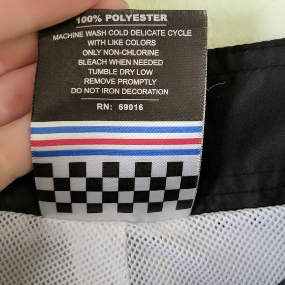 Mambo Australia Swim Trunks Size Medium - Picture 7 of 7